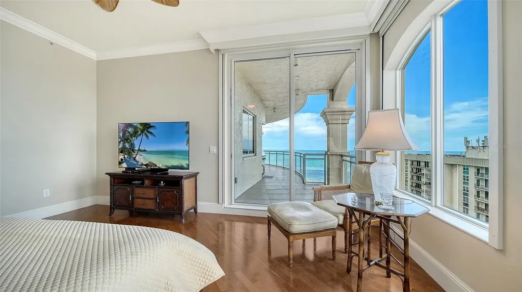 1300 Benjamin Franklin Drive Sarasota FL 34236
