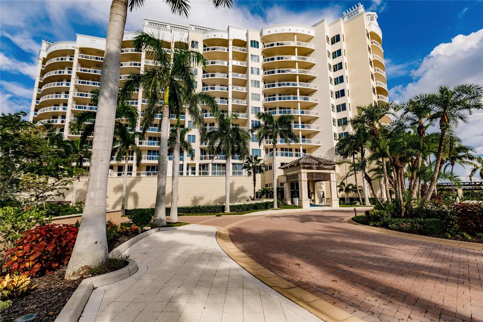 1300 Benjamin Franklin Drive Sarasota FL 34236
