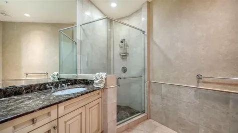1300 Benjamin Franklin Drive Sarasota FL 34236