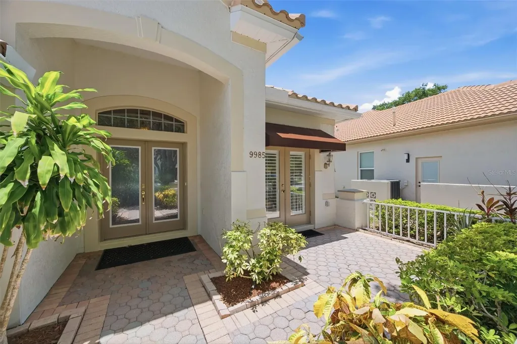 9985 Sago Point Drive Largo FL 33777