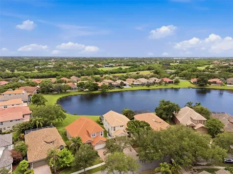 9985 Sago Point Drive Largo FL 33777