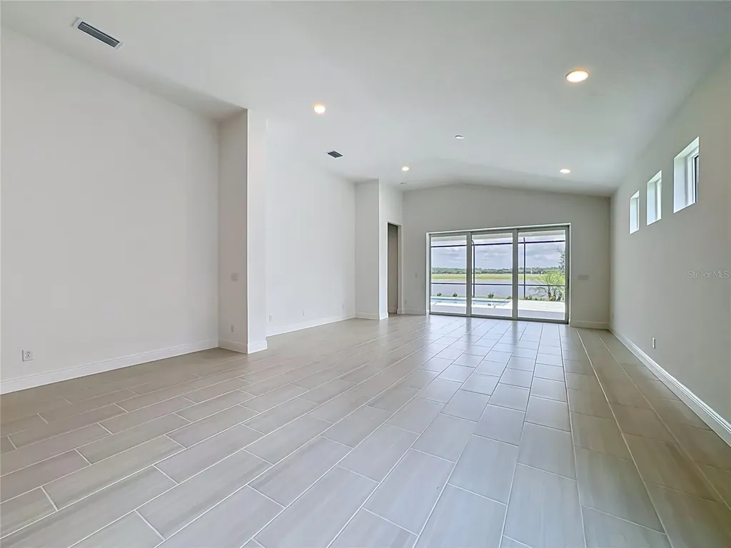 255 Monet Trail Bradenton FL 34212
