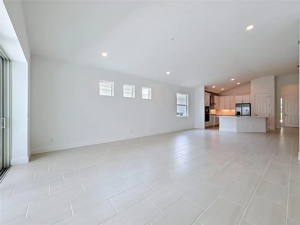 255 Monet Trail Bradenton FL 34212