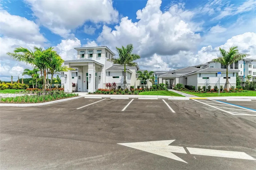255 Monet Trail Bradenton FL 34212