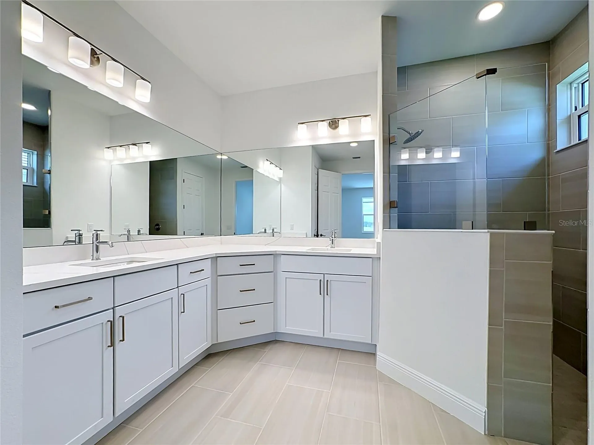 255 Monet Trail Bradenton FL 34212