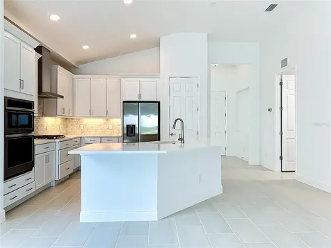 255 Monet Trail Bradenton FL 34212