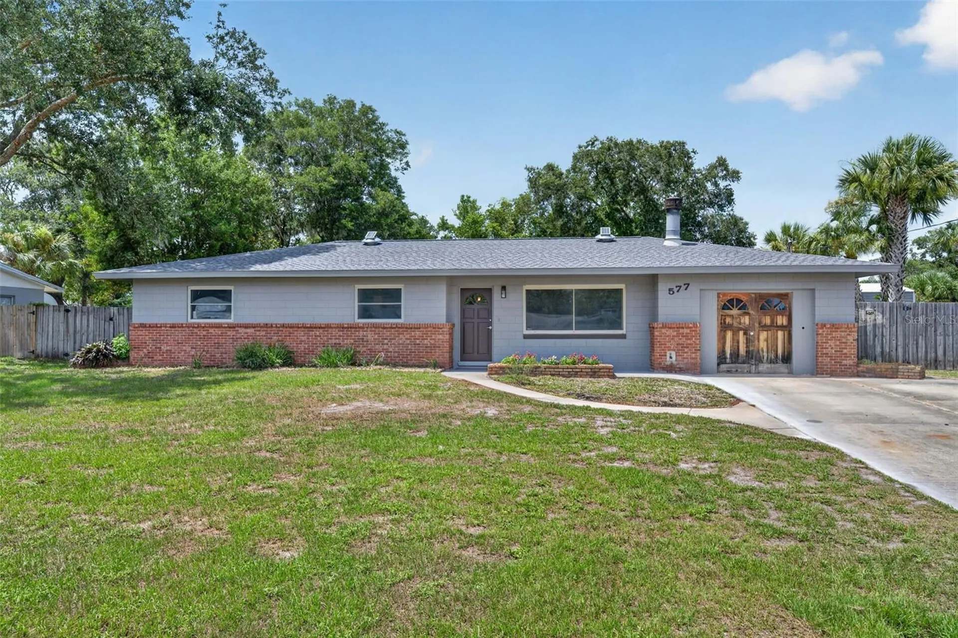 577 Parkdale Court Deland FL 32724