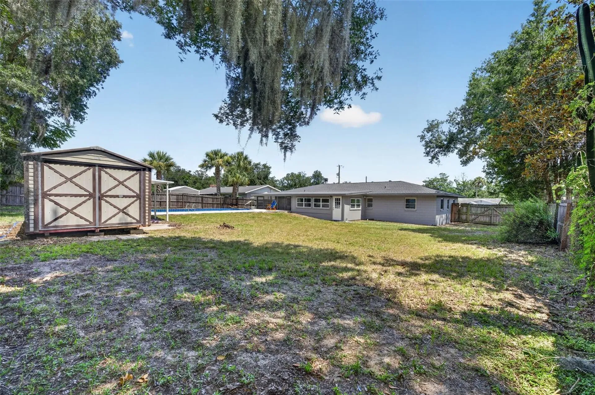 577 Parkdale Court Deland FL 32724