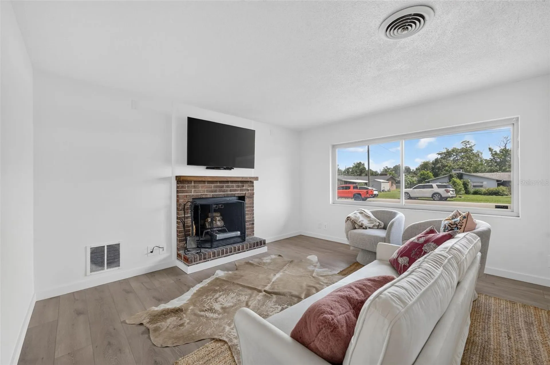 577 Parkdale Court Deland FL 32724