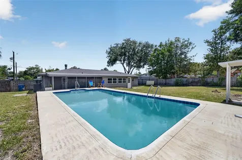 577 Parkdale Court Deland FL 32724