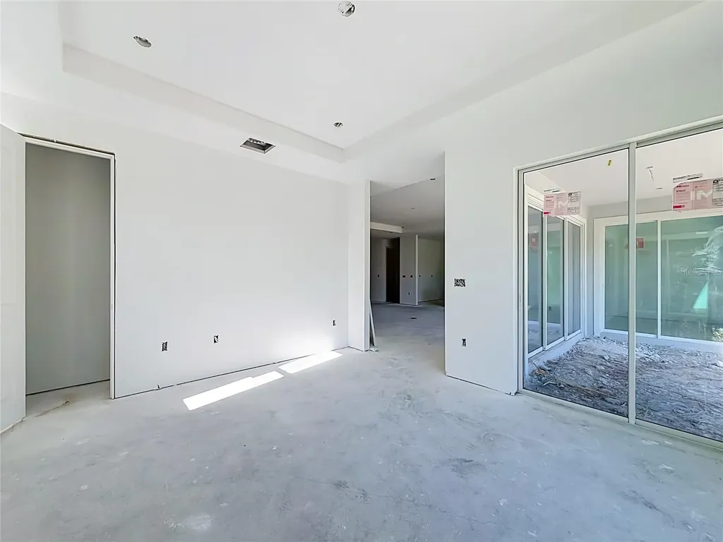 9040 Evelyn Road Englewood FL 34224