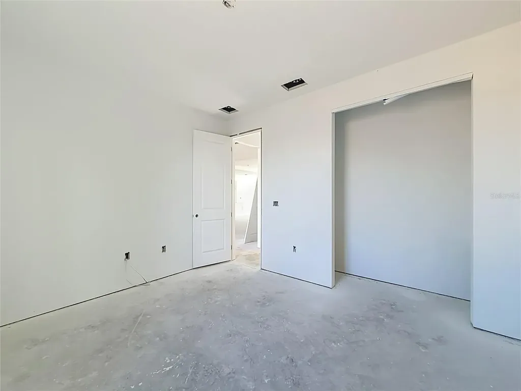 9040 Evelyn Road Englewood FL 34224