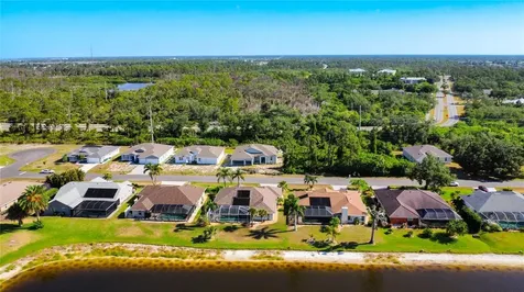 9040 Evelyn Road Englewood FL 34224