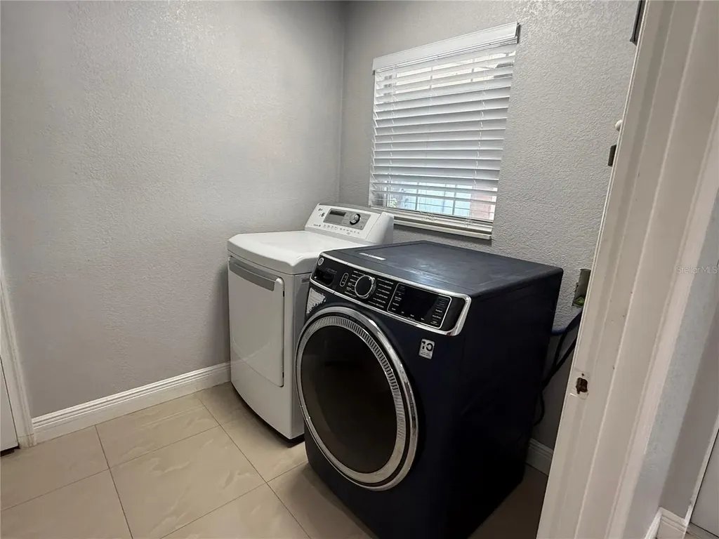 6820 N Himes Avenue Tampa FL 33614