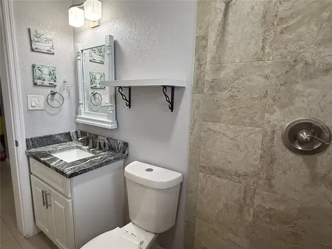 6820 N Himes Avenue Tampa FL 33614