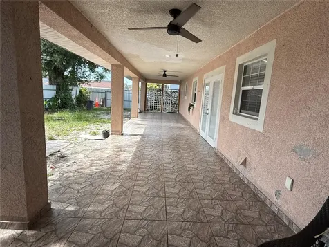 6820 N Himes Avenue Tampa FL 33614
