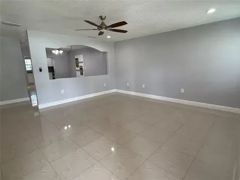 6820 N Himes Avenue Tampa FL 33614