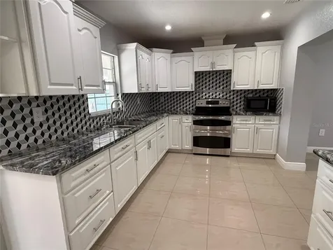6820 N Himes Avenue Tampa FL 33614