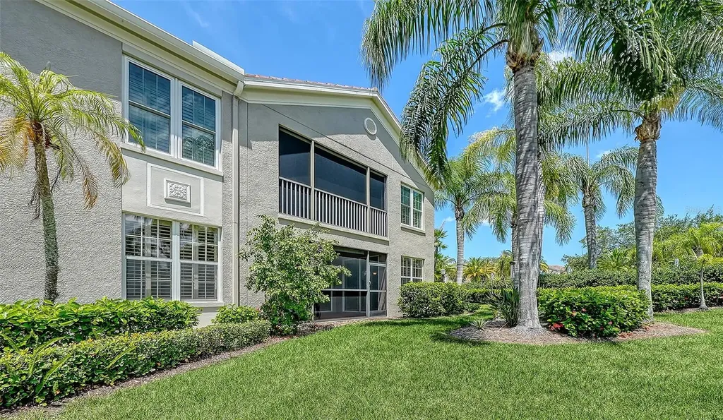 5211 Parisienne Place Sarasota FL 34238
