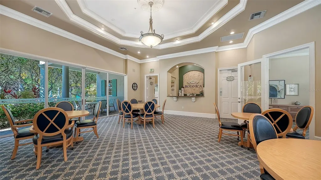 5211 Parisienne Place Sarasota FL 34238