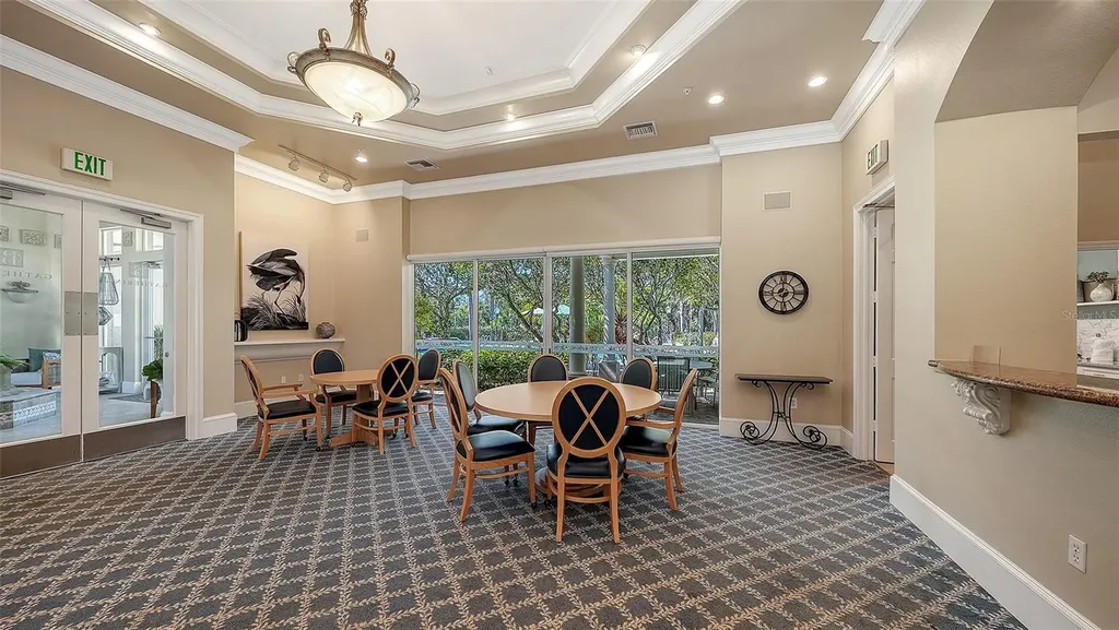 5211 Parisienne Place Sarasota FL 34238