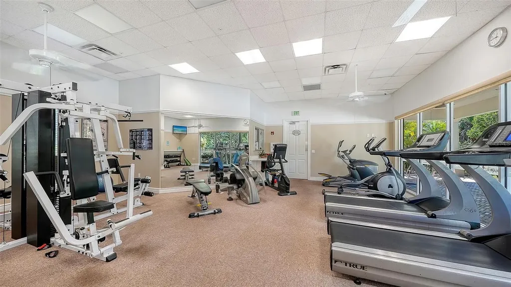 5211 Parisienne Place Sarasota FL 34238