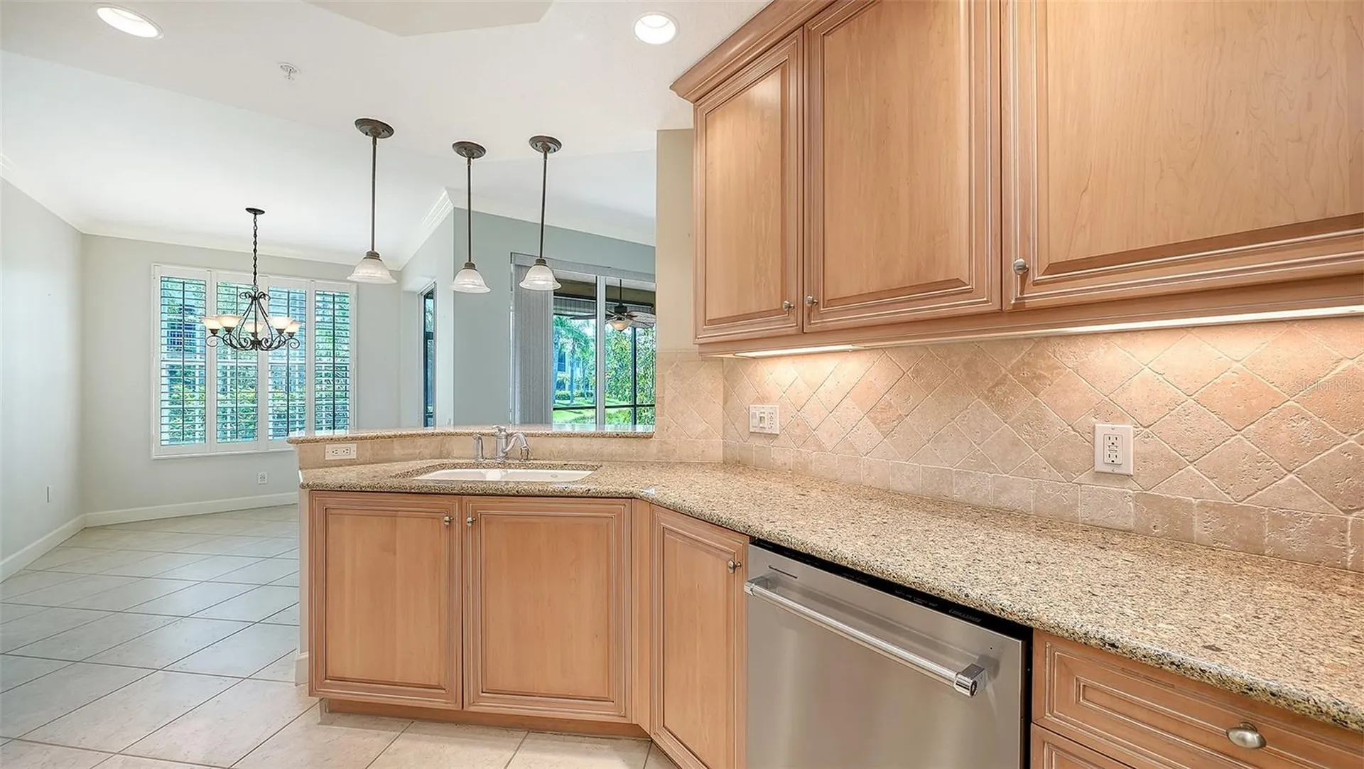 5211 Parisienne Place Sarasota FL 34238