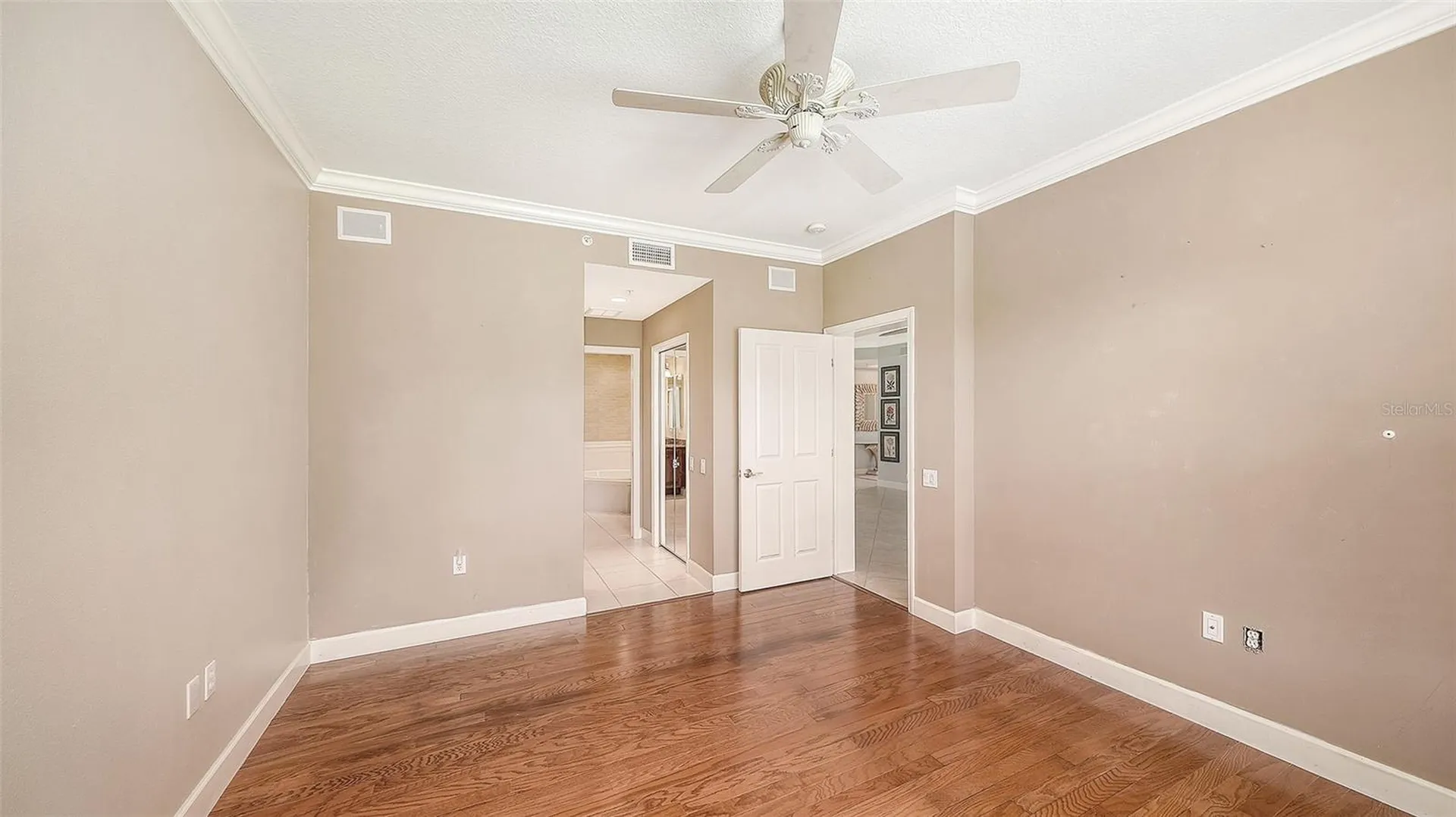 5211 Parisienne Place Sarasota FL 34238