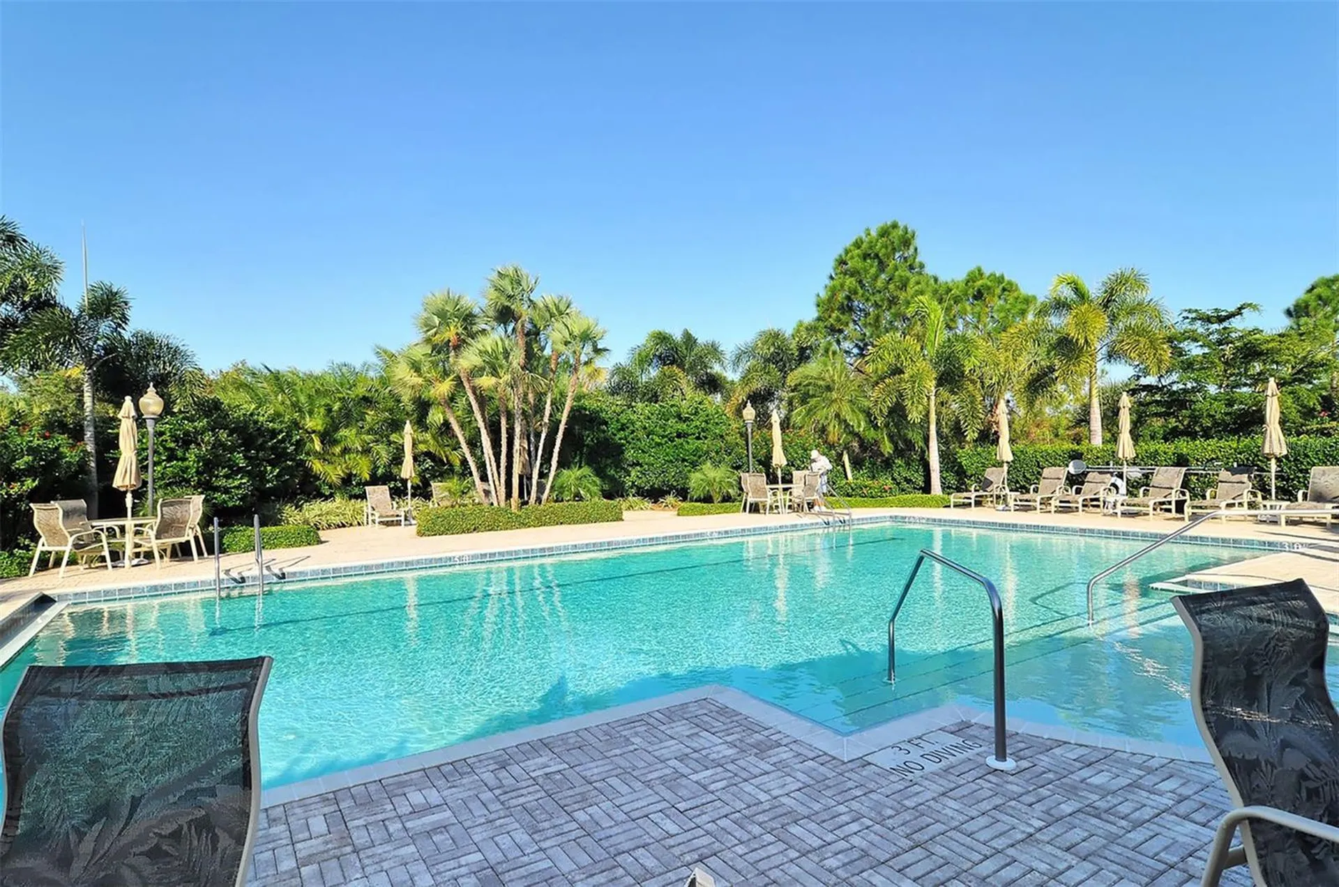 5211 Parisienne Place Sarasota FL 34238