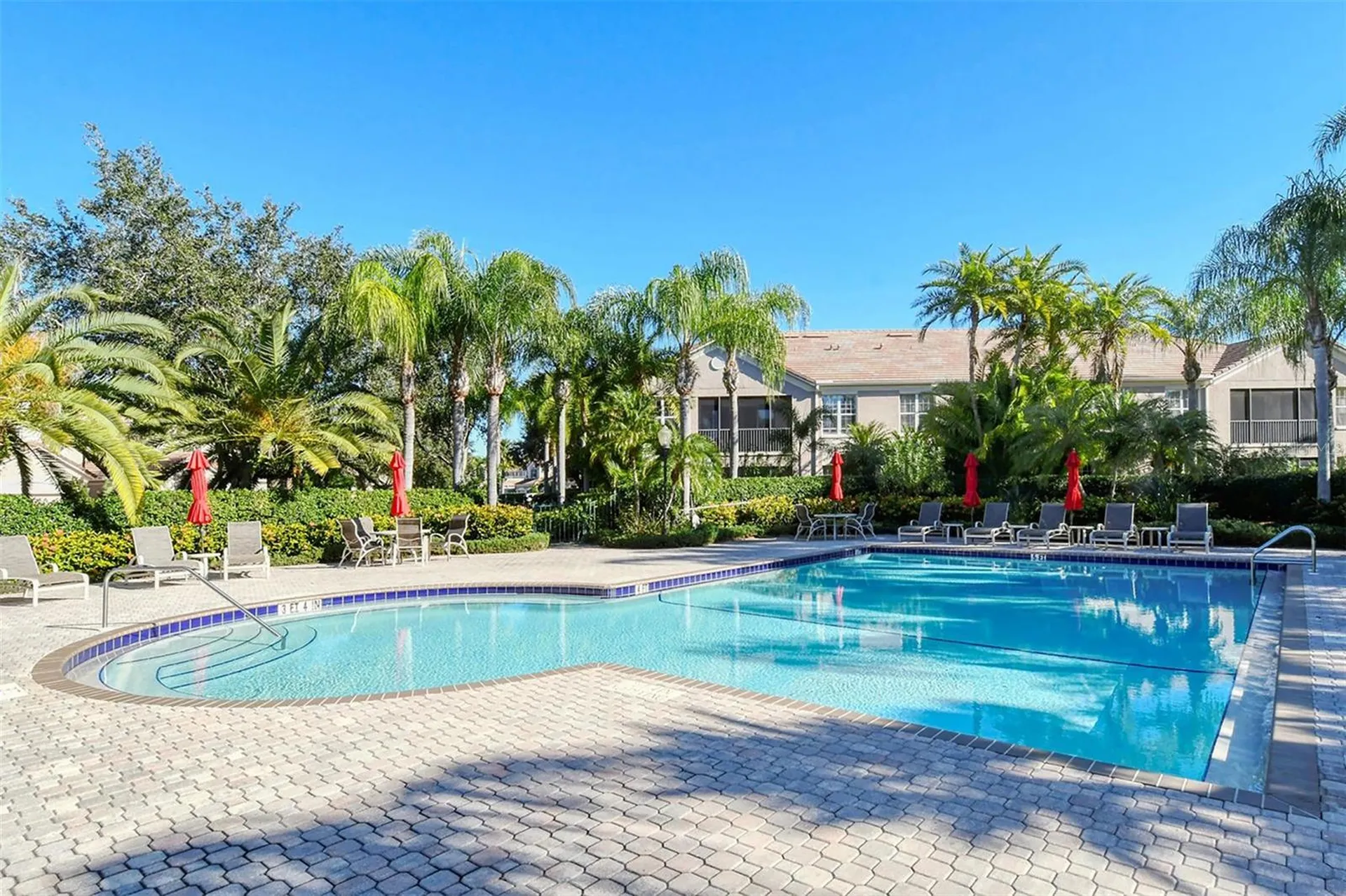 5211 Parisienne Place Sarasota FL 34238