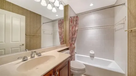 5211 Parisienne Place Sarasota FL 34238