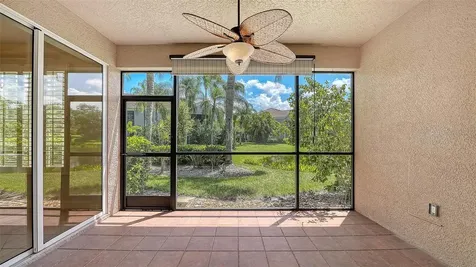 5211 Parisienne Place Sarasota FL 34238
