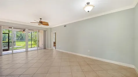 5211 Parisienne Place Sarasota FL 34238