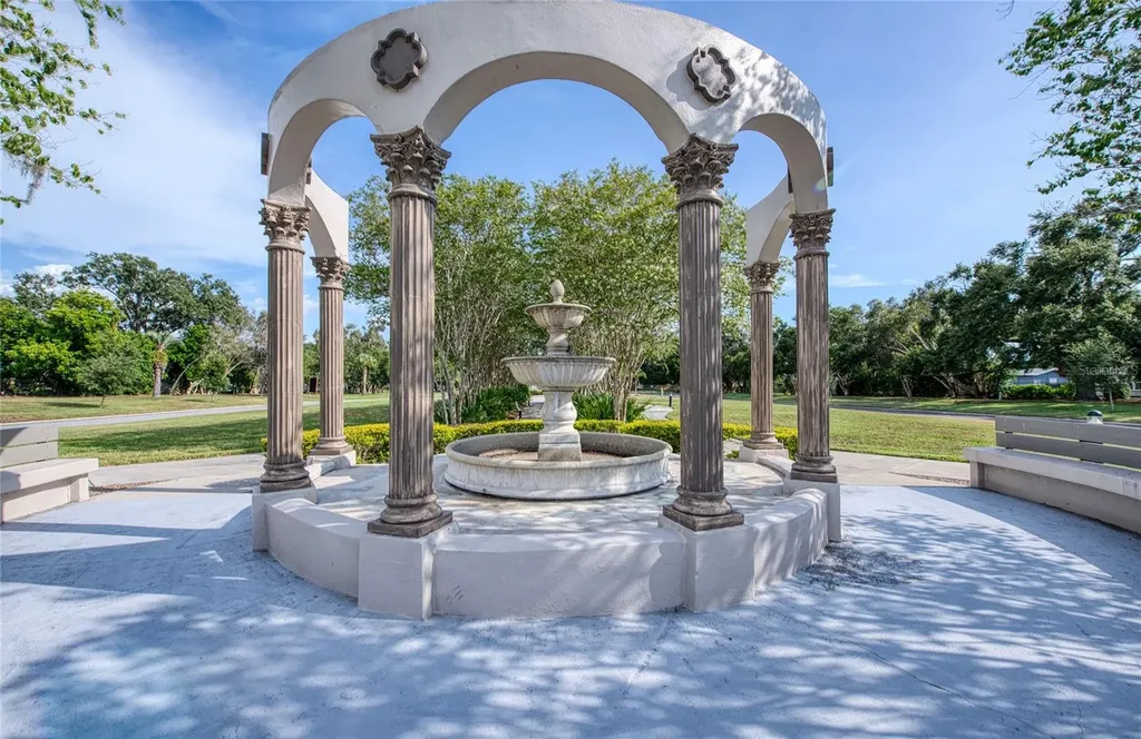 2310 Denmark Street Clearwater FL 33763