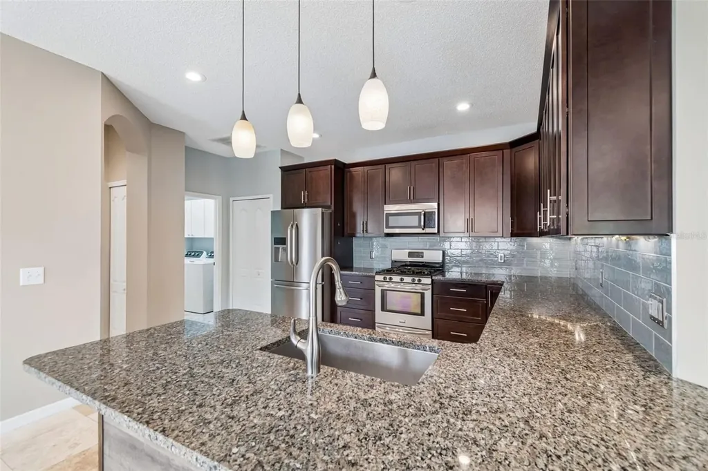 9828 Bridgeton Drive Tampa FL 33626