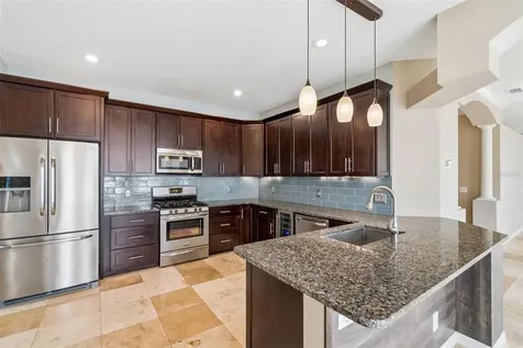 9828 Bridgeton Drive Tampa FL 33626