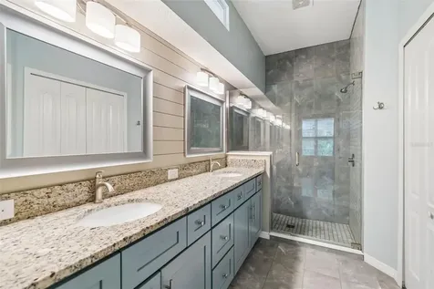 9828 Bridgeton Drive Tampa FL 33626