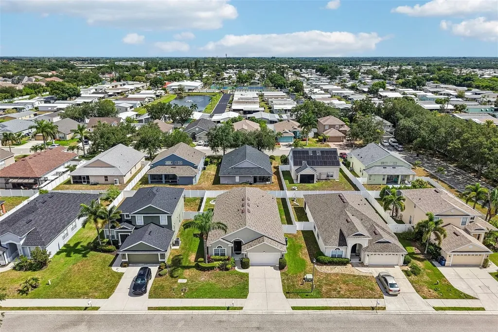 4907 58th Terrace E Bradenton FL 34203