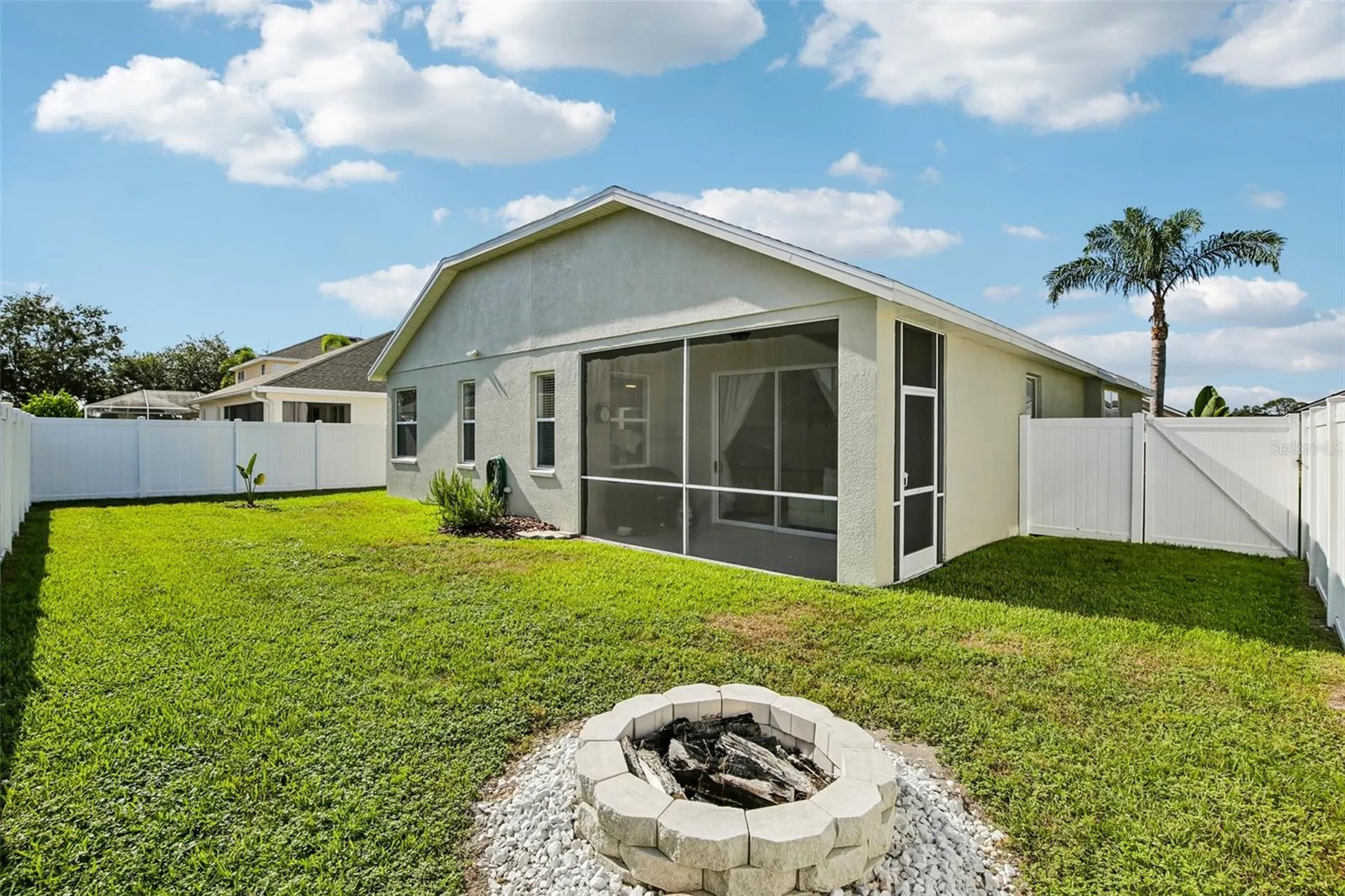 4907 58th Terrace E Bradenton FL 34203