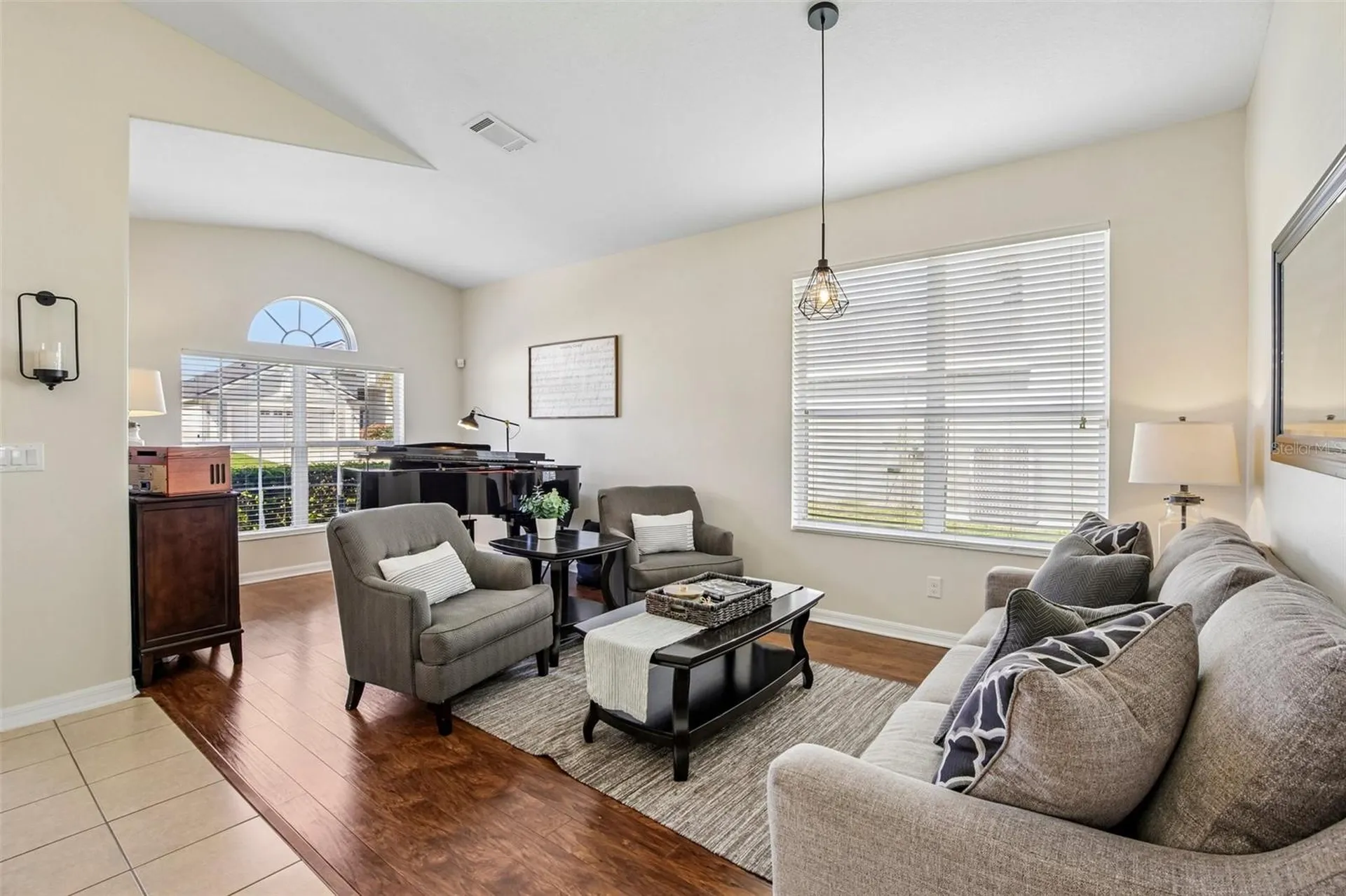 4907 58th Terrace E Bradenton FL 34203