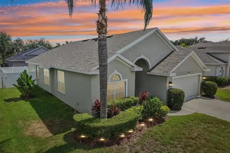 4907 58th Terrace E Bradenton FL 34203