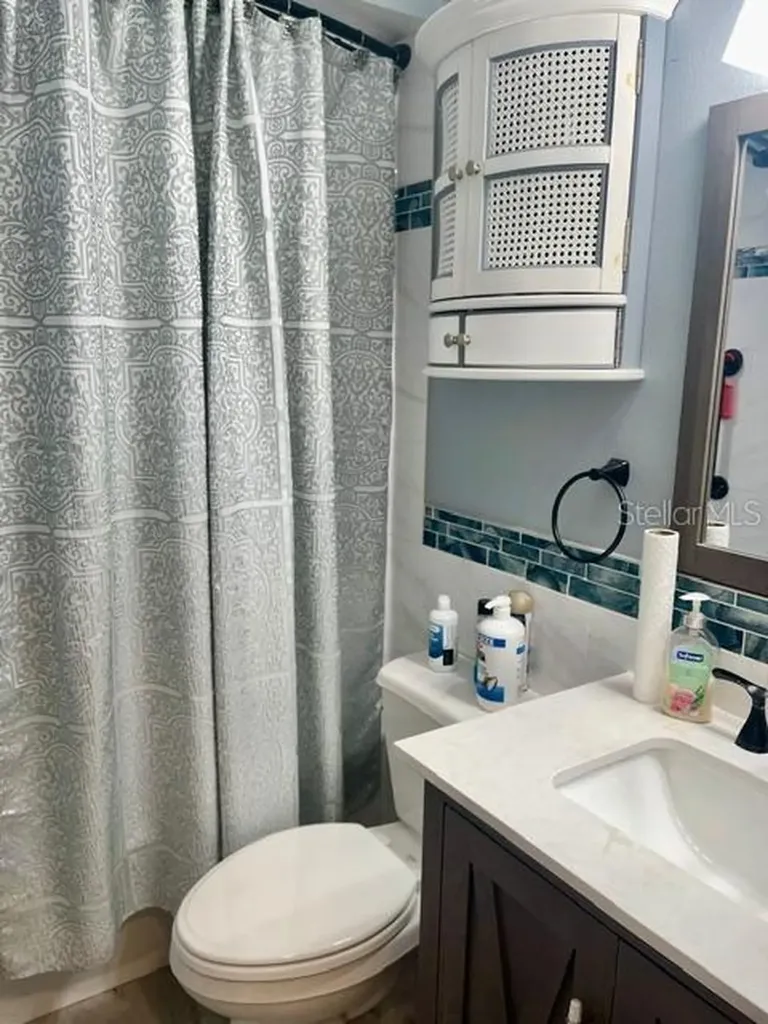 1713 Mapleleaf Boulevard Oldsmar FL 34677
