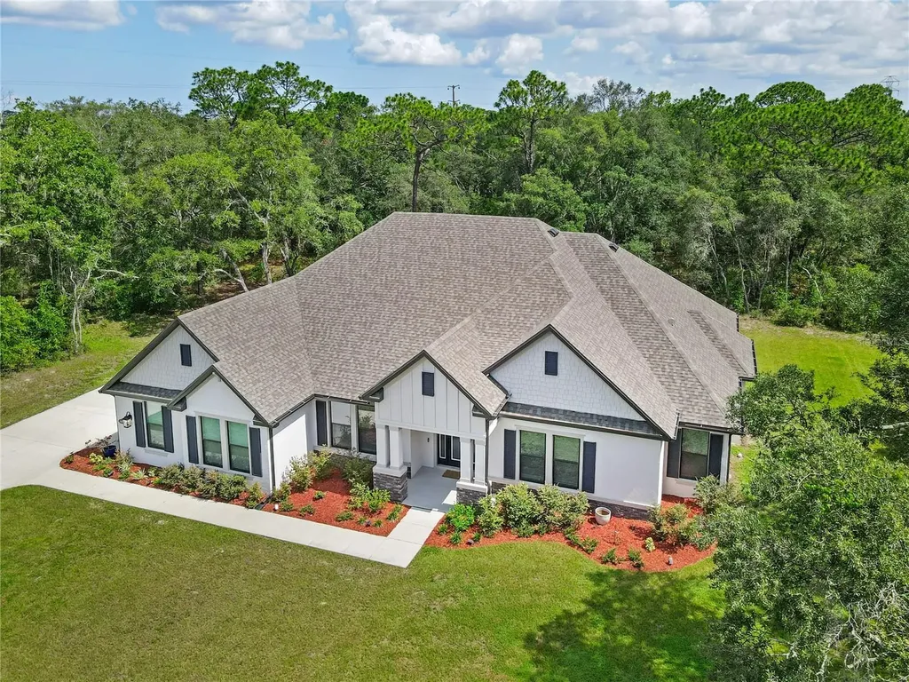 17000 Nokota Avenue Hudson FL 34667