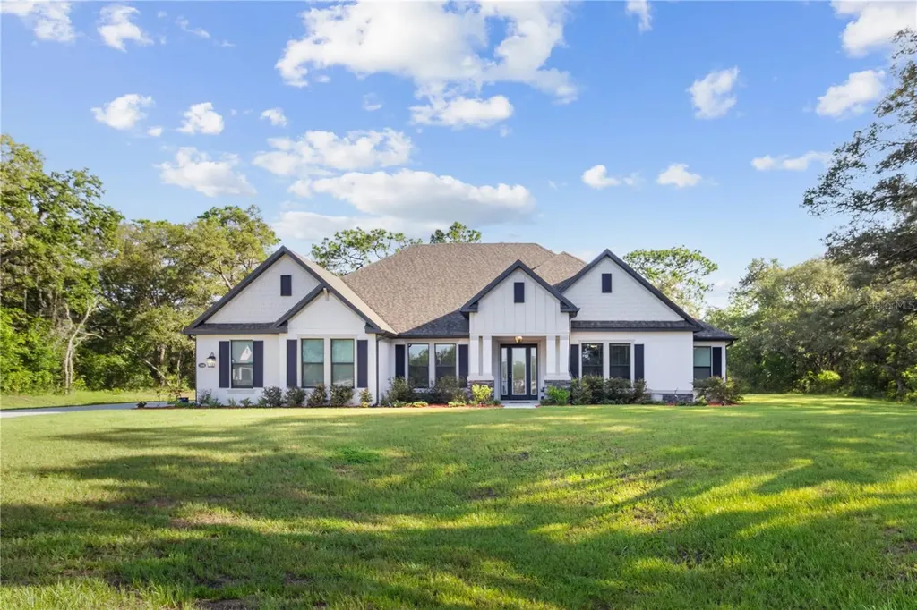 17000 Nokota Avenue Hudson FL 34667