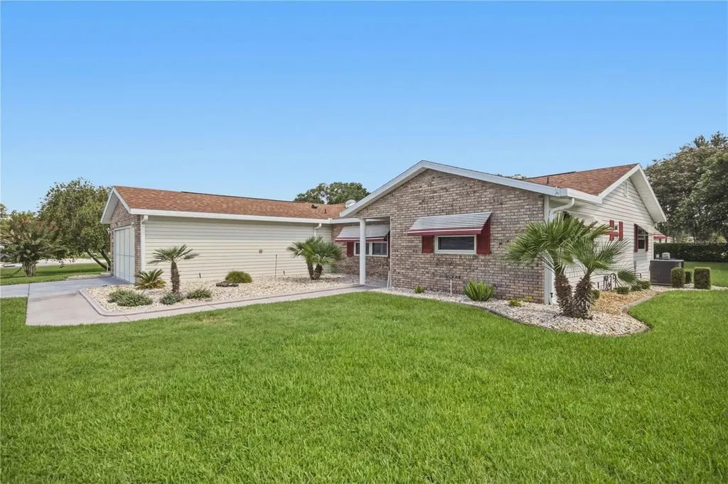 17676 SE 102nd Circle Summerfield FL 34491