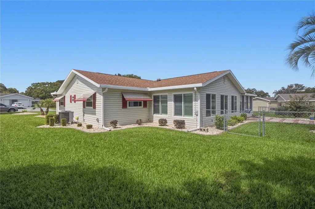 17676 SE 102nd Circle Summerfield FL 34491