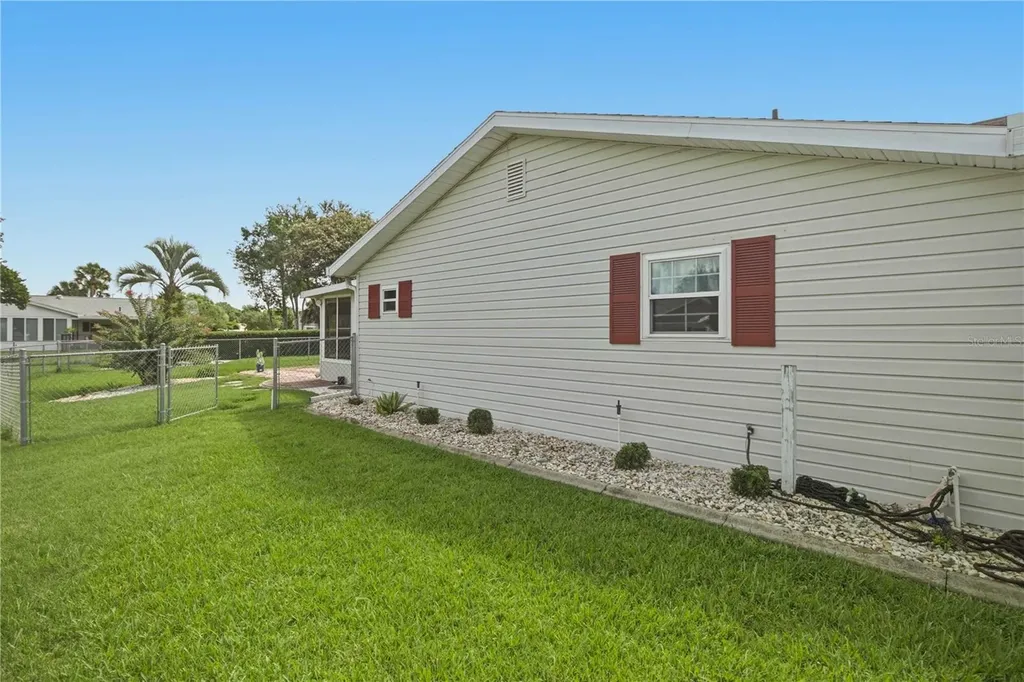 17676 SE 102nd Circle Summerfield FL 34491