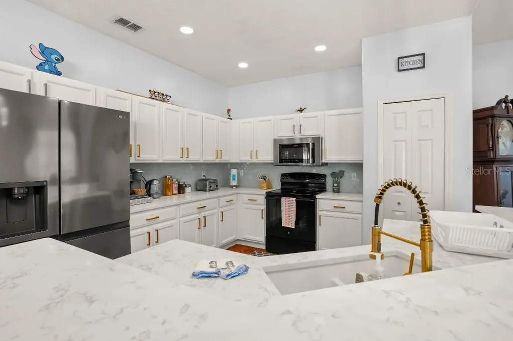 403 Corvina Drive Davenport FL 33897