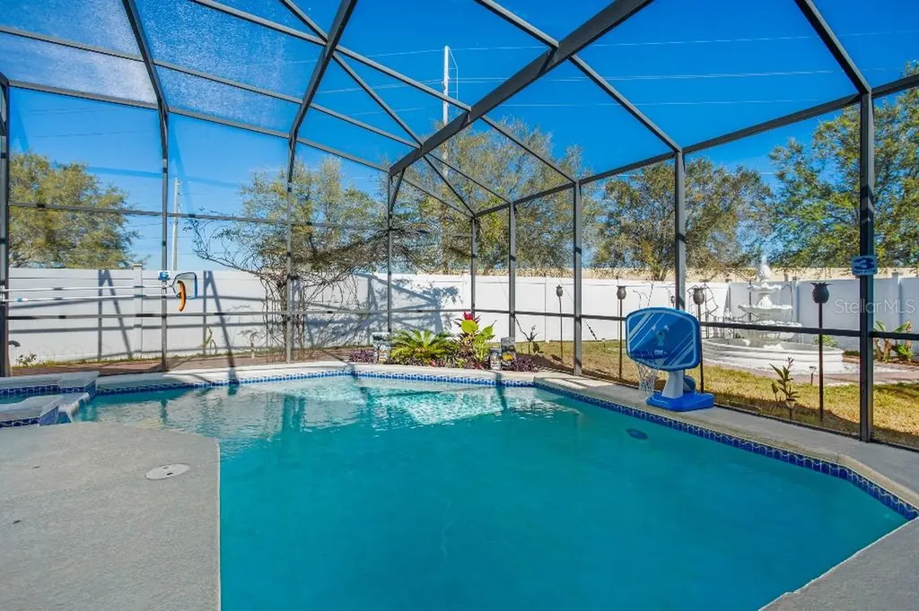 403 Corvina Drive Davenport FL 33897