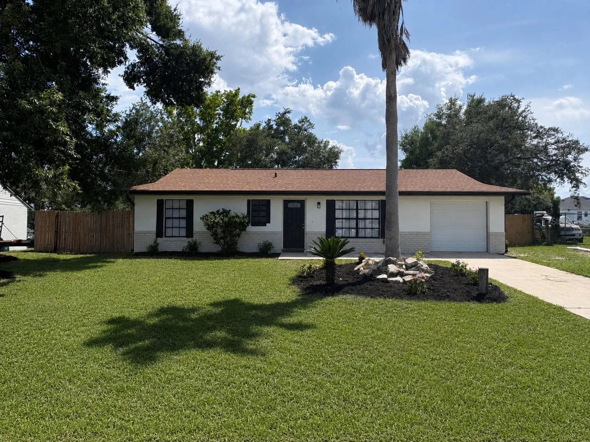 2711 Dristol Lane Deltona FL 32738